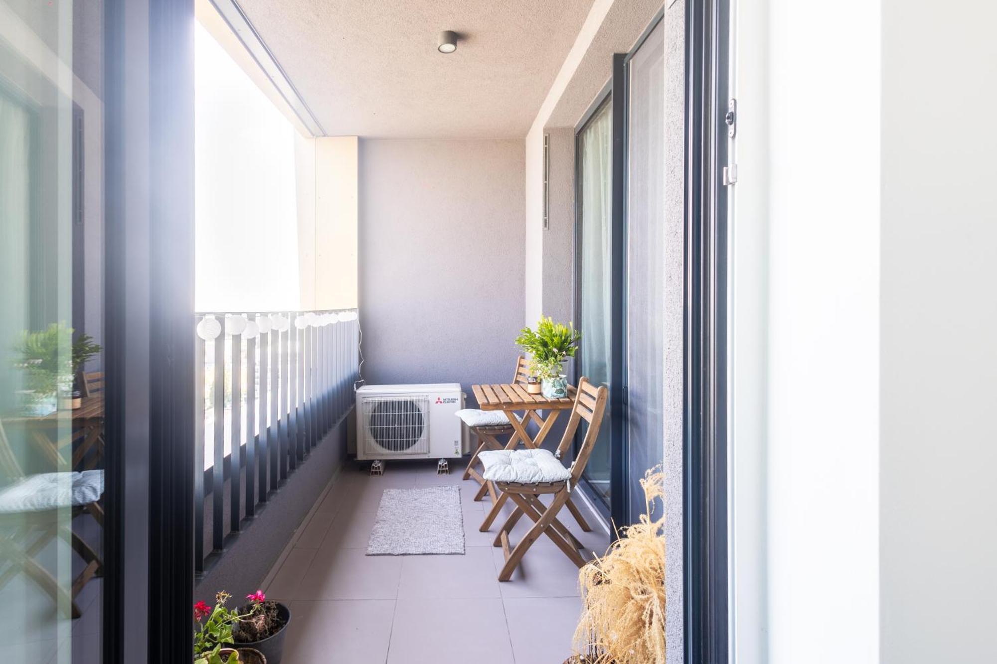 Downtown 2 18th Floor With Free Parking 布拉迪斯拉发